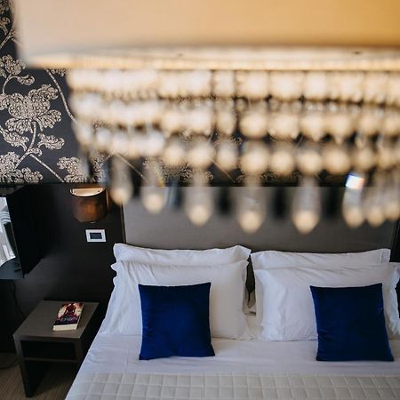 Hotel Lalla Beauty & Relax 체제나티코 외부 사진