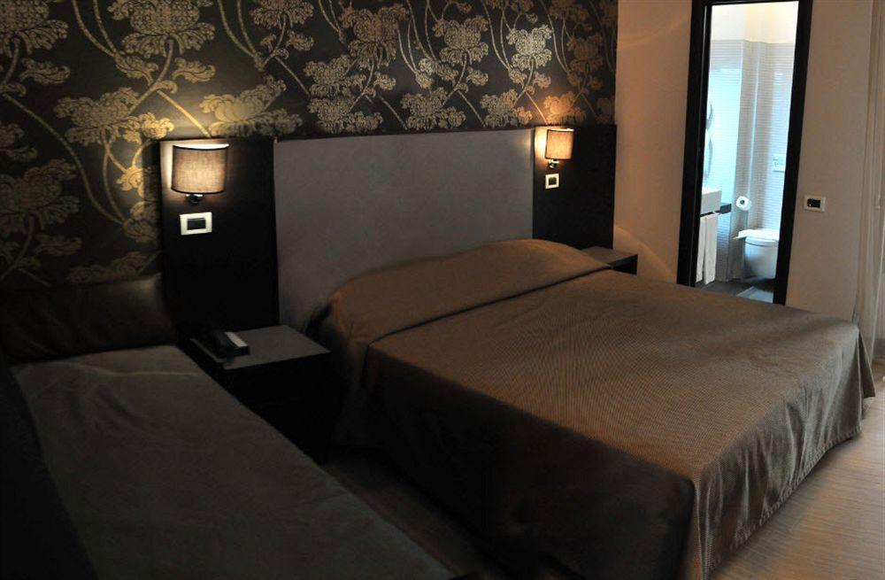 Hotel Lalla Beauty & Relax 체제나티코 외부 사진