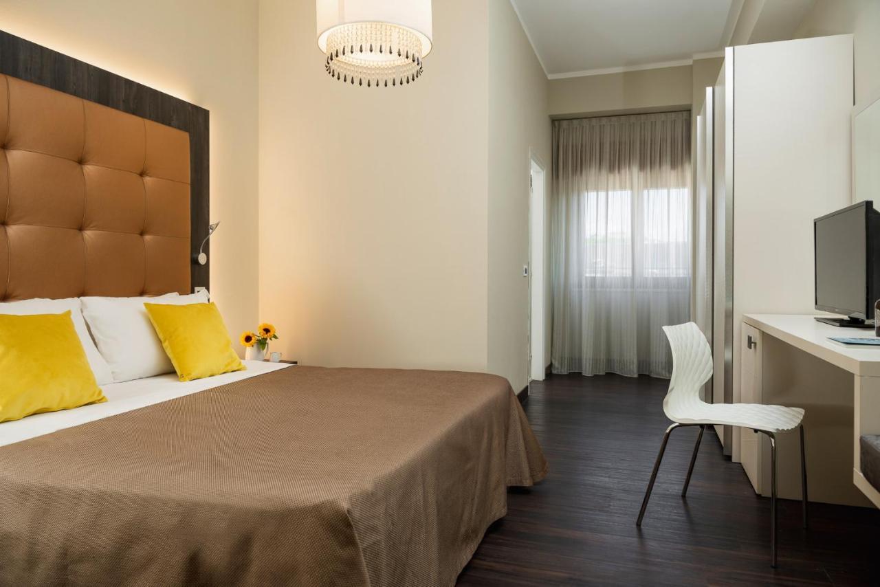 Hotel Lalla Beauty & Relax 체제나티코 외부 사진