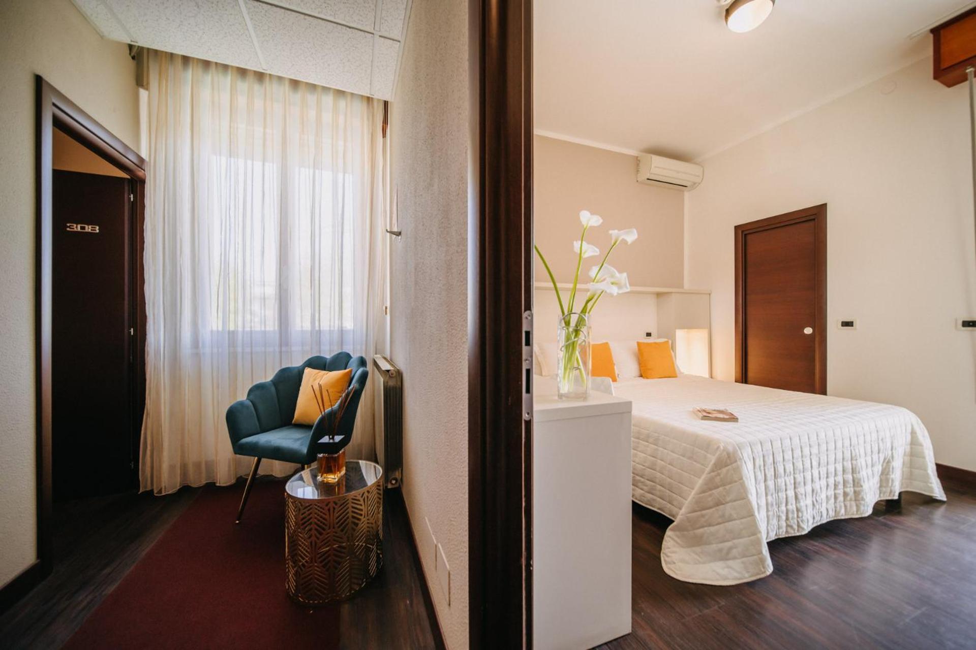Hotel Lalla Beauty & Relax 체제나티코 외부 사진