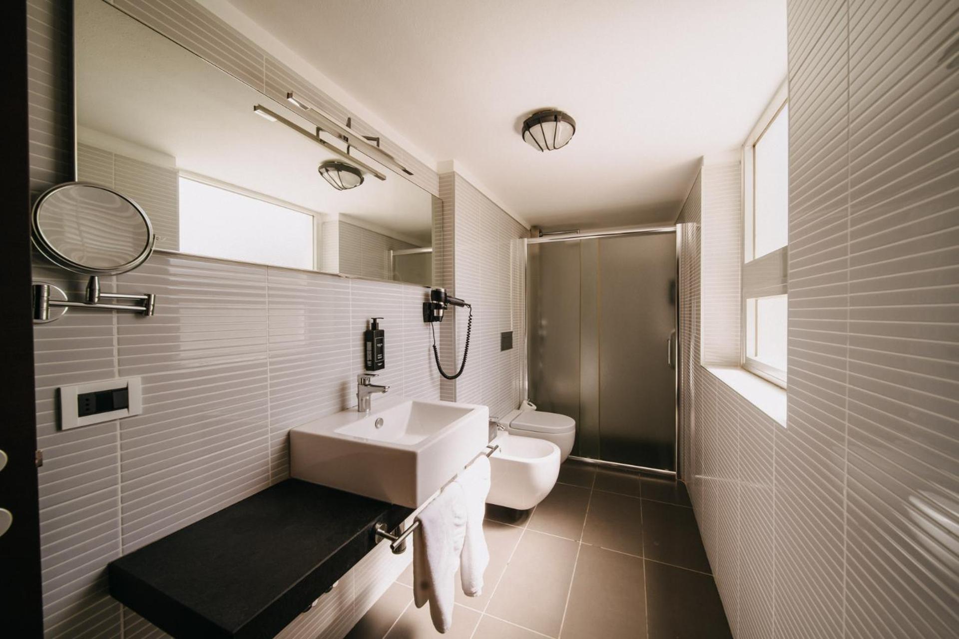 Hotel Lalla Beauty & Relax 체제나티코 외부 사진