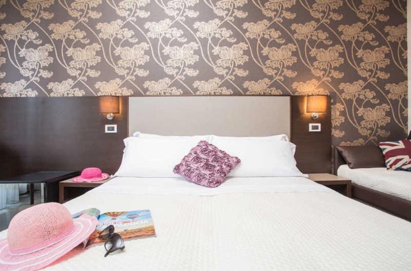 Hotel Lalla Beauty & Relax 체제나티코 외부 사진
