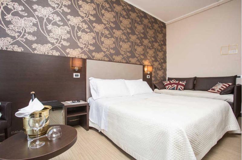 Hotel Lalla Beauty & Relax 체제나티코 외부 사진