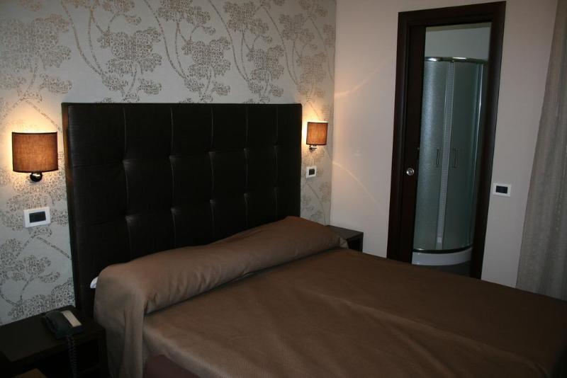Hotel Lalla Beauty & Relax 체제나티코 외부 사진